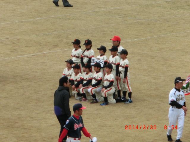 ���K���i